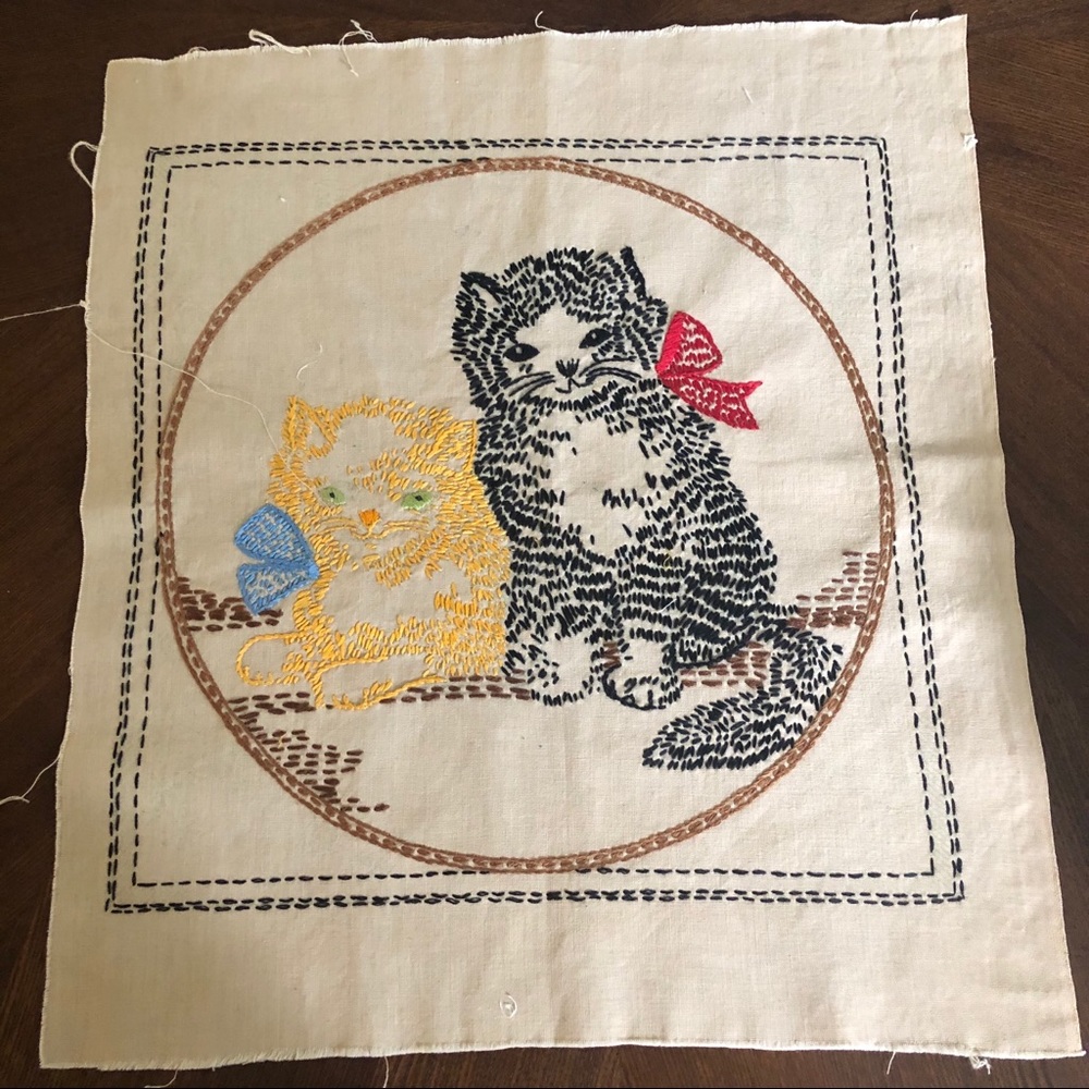Vintage Embroidered Cat Tapestry/Quilt/Wall Art